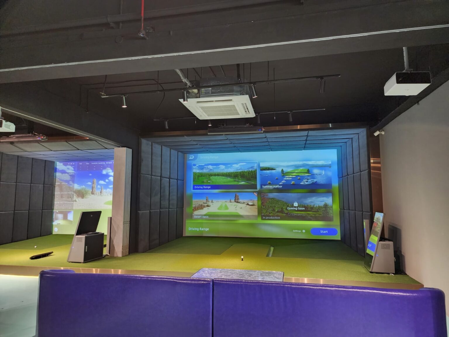 View of Indoor Golf Simulator in Singapore: Virtual Golf | clubFACE