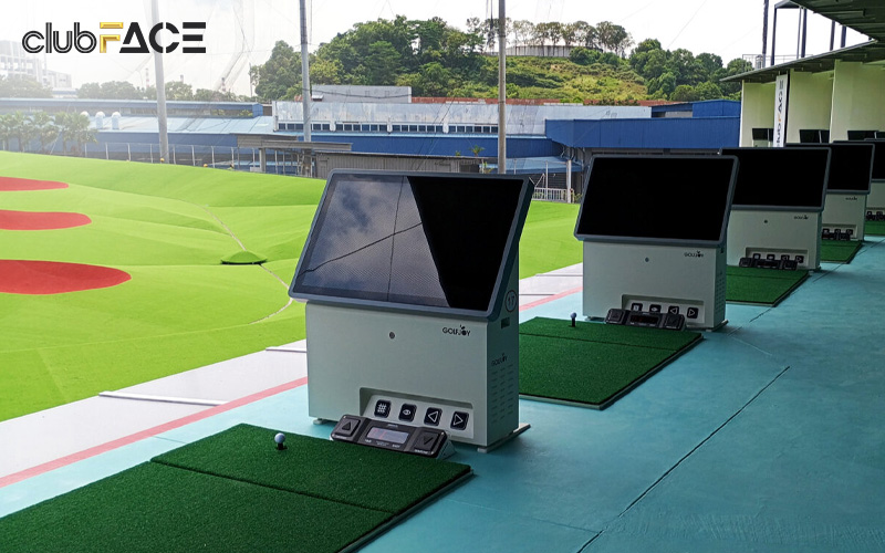 Technology at the driving range that helps track progress